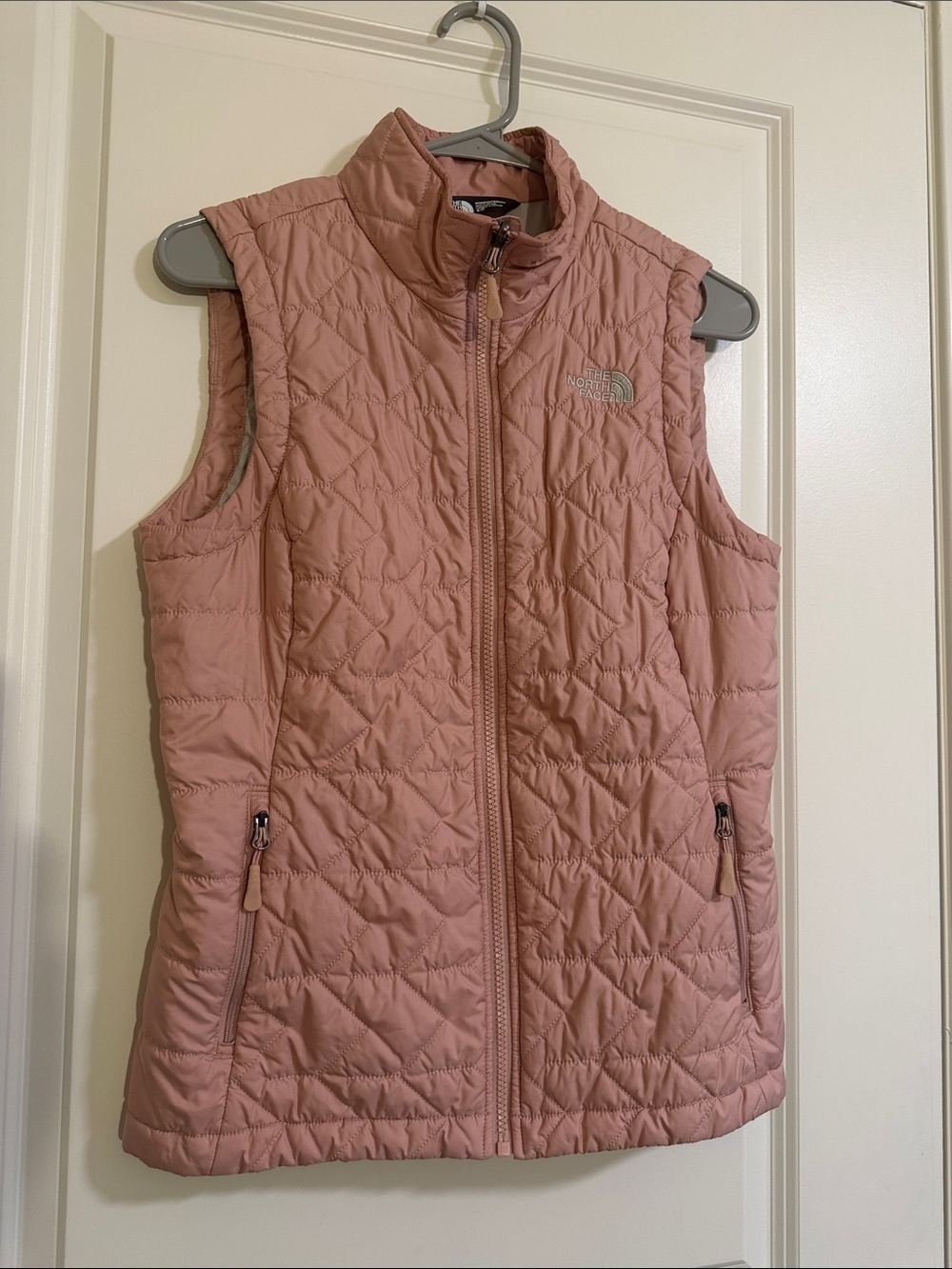 The North Face Women's Quilted Dusty Rose Vest